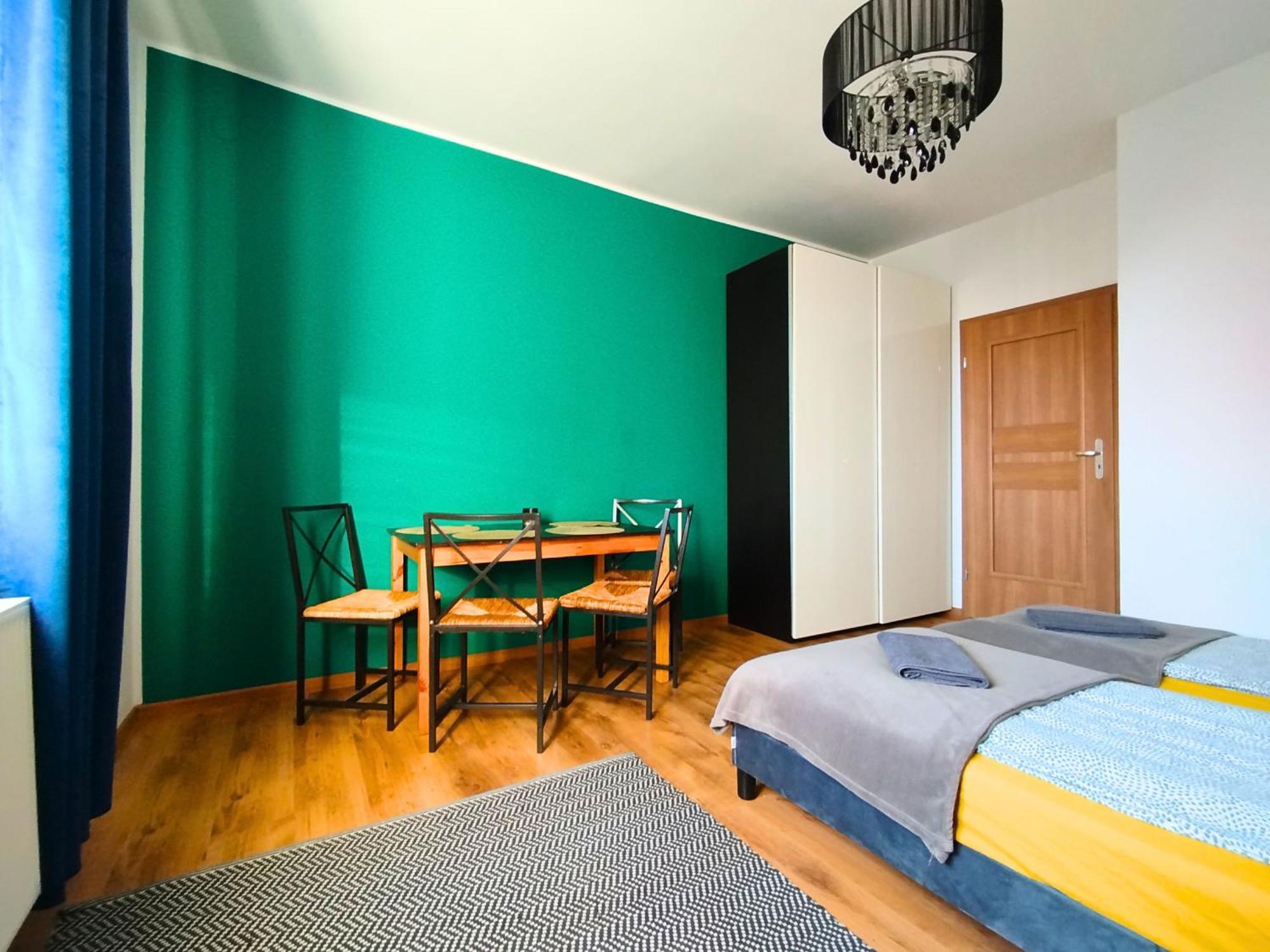 Apartament Z Ogrodem W Sercu Torunia Екстер'єр фото