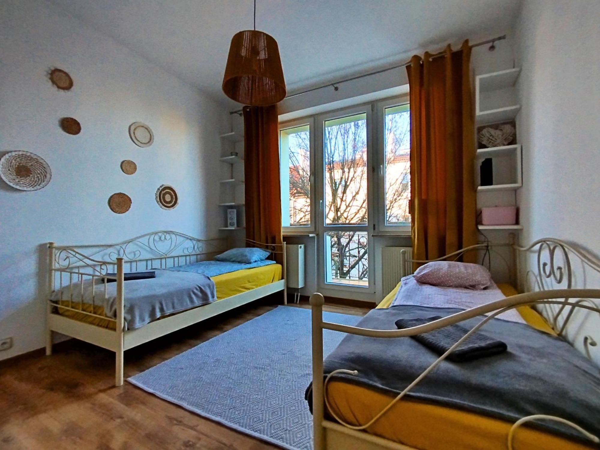 Apartament Z Ogrodem W Sercu Torunia Екстер'єр фото